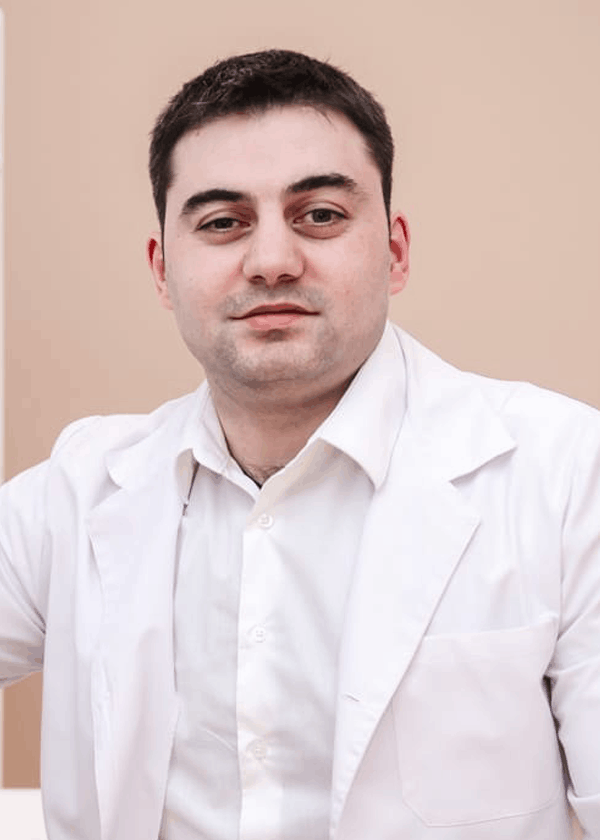 medic Daniel Arseni, medic urolog