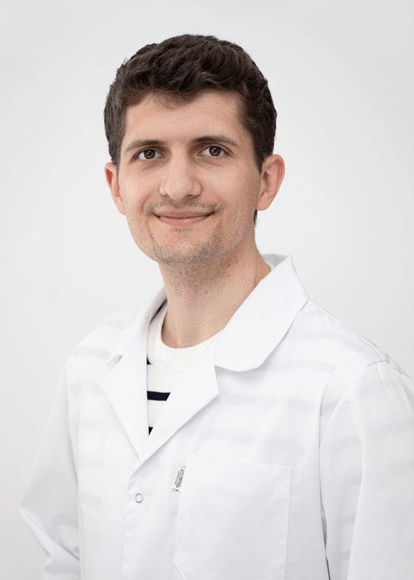 medic Iulian Negru, medic gastrolog